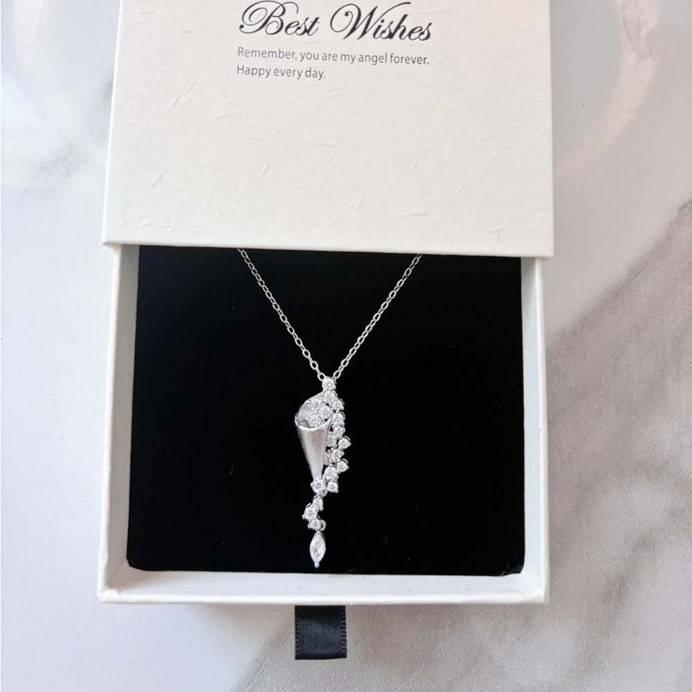 Modern Abstract Drop Necklace